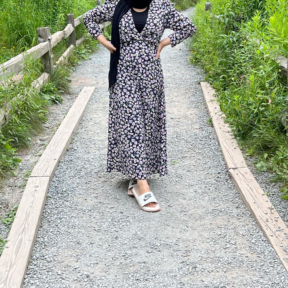 Mango midi dress in size 4, worn once.